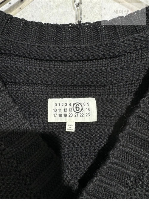 Maison Margiela 메종마르지엘라 24ss 스웨터 가디건 의류 14번 이미지