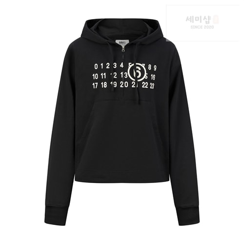 Maison Margiela 메종마르지엘라 MM6 넘버드 로고 프린트 반집업 후디 의류 2번 이미지
