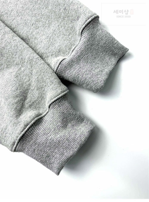 Maison Margiela 메종마르지엘라 MM6 넘버드 로고 프린트 반집업 후디 의류 13번 이미지