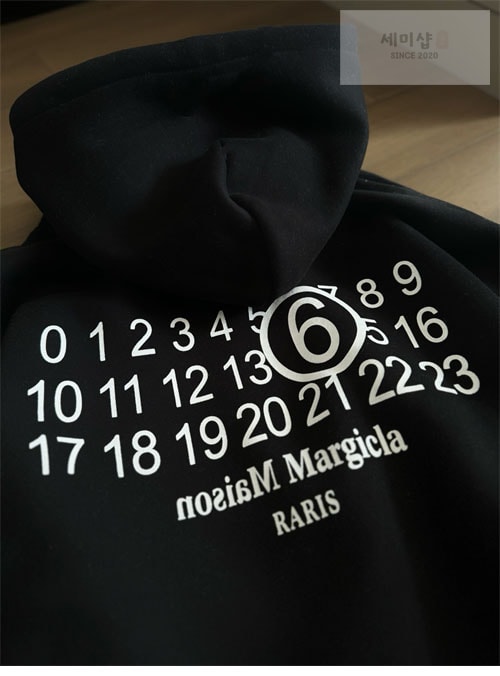 Maison Margiela 메종마르지엘라 MM6 스티치 로고 후디 레플리카 7번 이미지 - 의류 | 세미샵 레플리카 사이트
