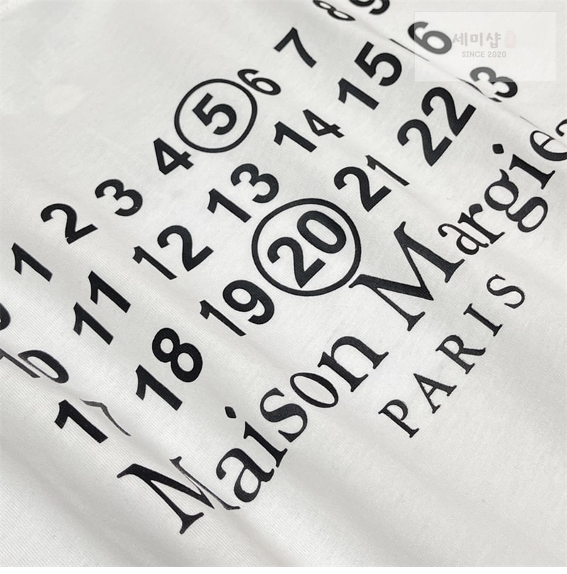 Maison Margiela 메종마르지엘라 MM6 시그니처 520 넘버 반팔 티셔츠 레플리카 17번 이미지 - 의류 | 세미샵 레플리카 사이트