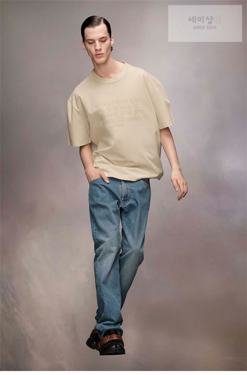 Maison Margiela 메종마르지엘라 MM6 Logo 자수 반팔 티셔츠 의류 3번 이미지