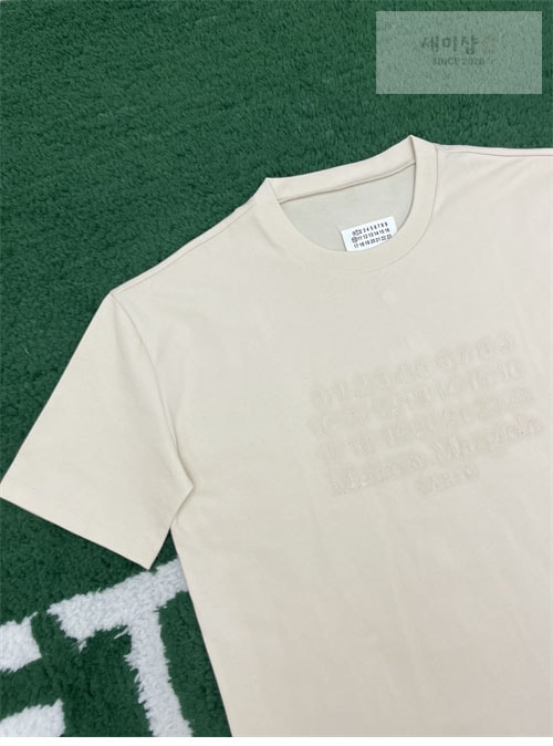 Maison Margiela 메종마르지엘라 MM6 Logo 자수 반팔 티셔츠 의류 13번 이미지