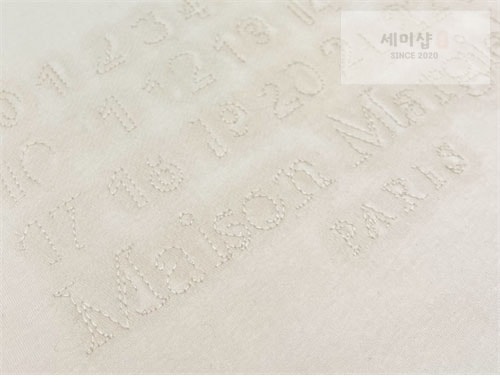 Maison Margiela 메종마르지엘라 MM6 Logo 자수 반팔 티셔츠 의류 16번 이미지