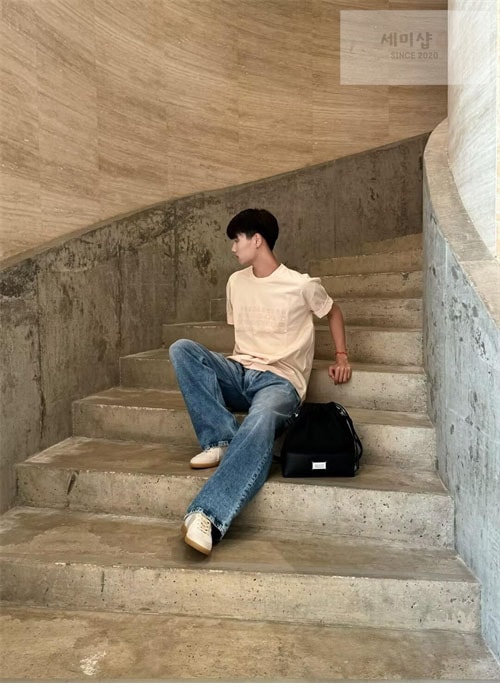 Maison Margiela 메종마르지엘라 MM6 Logo 자수 반팔 티셔츠 의류 21번 이미지