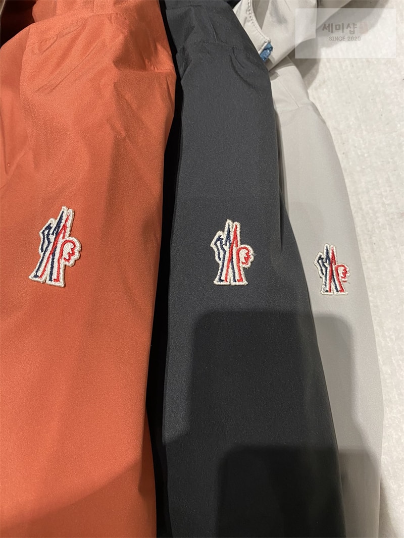 Moncler 몽클레어 그레노블 쉽톤 윈드브레이커 후드 블랙 연갈색 의류 19번 이미지