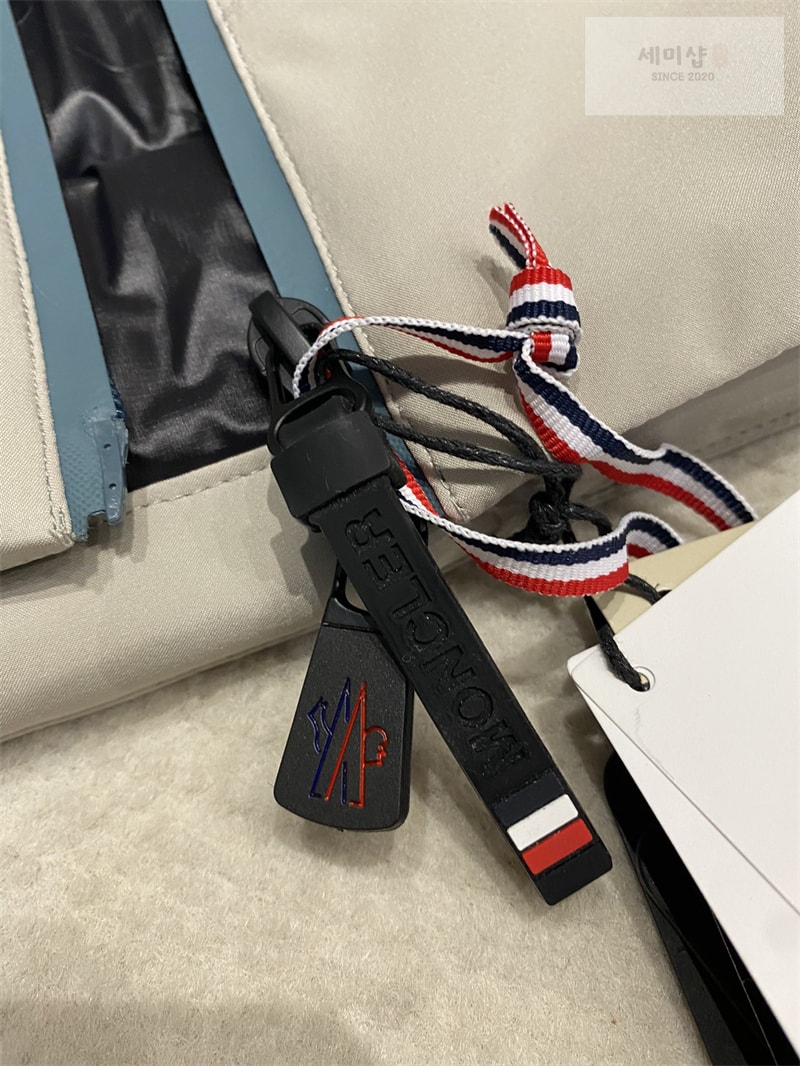 Moncler 몽클레어 그레노블 쉽톤 윈드브레이커 후드 블랙 연갈색 의류 15번 이미지