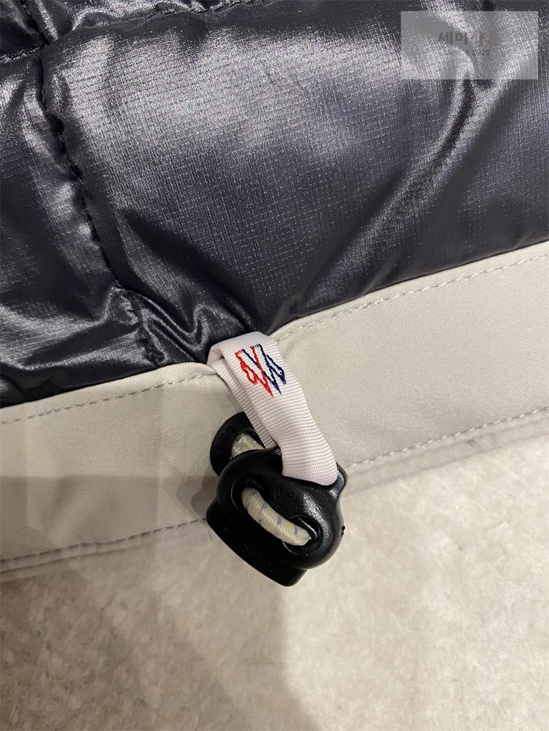Moncler 몽클레어 그레노블 쉽톤 윈드브레이커 후드 블랙 연갈색 의류 18번 이미지