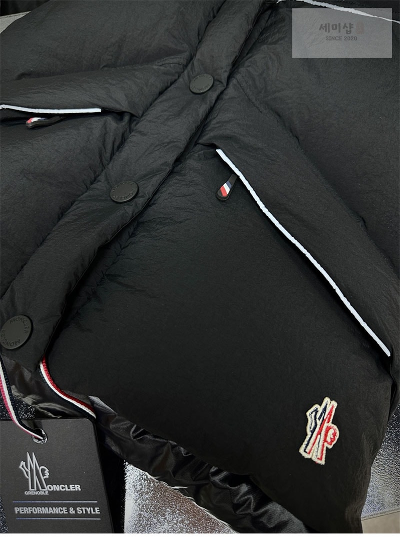 Moncler 몽클레어 그레노블 Arolla 아룰라 테크 다운 패딩 베스트 블랙 의류 8번 이미지