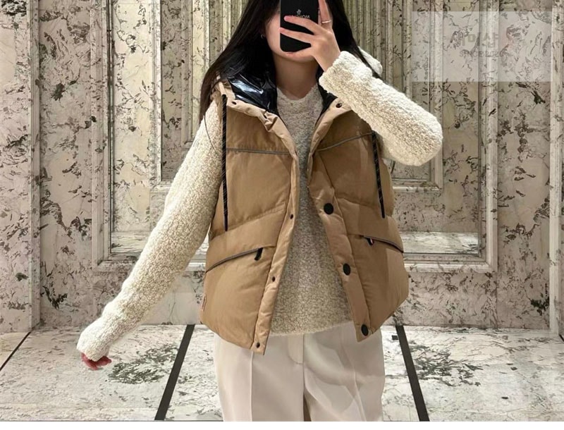 Moncler 몽클레어 그레노블 Arolla 알로아 다운 베스트 블랙 의류 3번 이미지