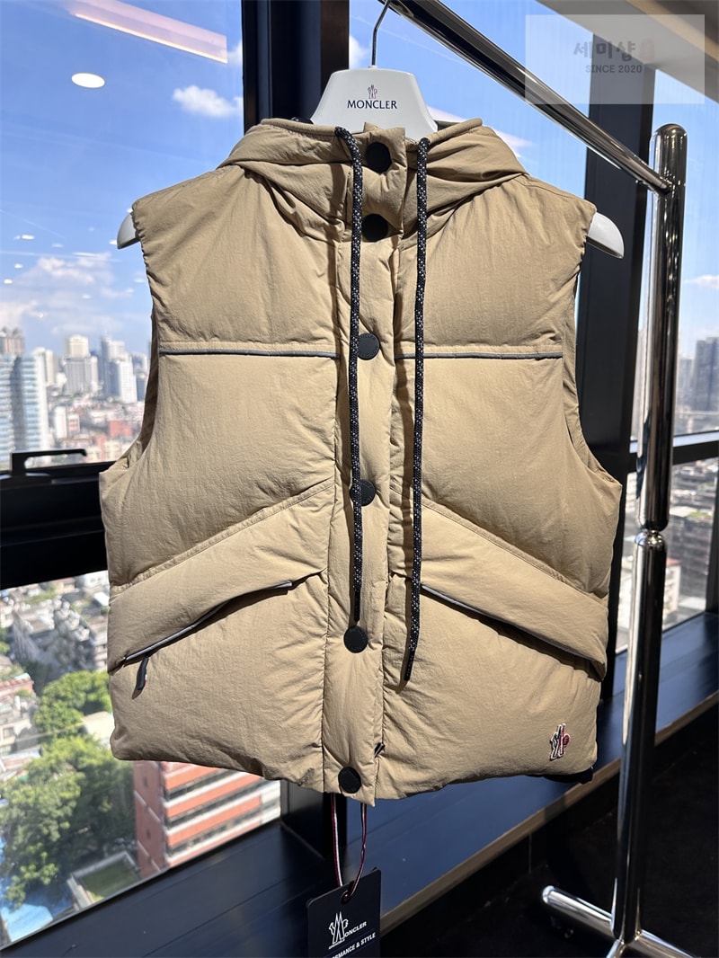 Moncler 몽클레어 그레노블 Arolla 알로아 다운 베스트 블랙 의류 7번 이미지