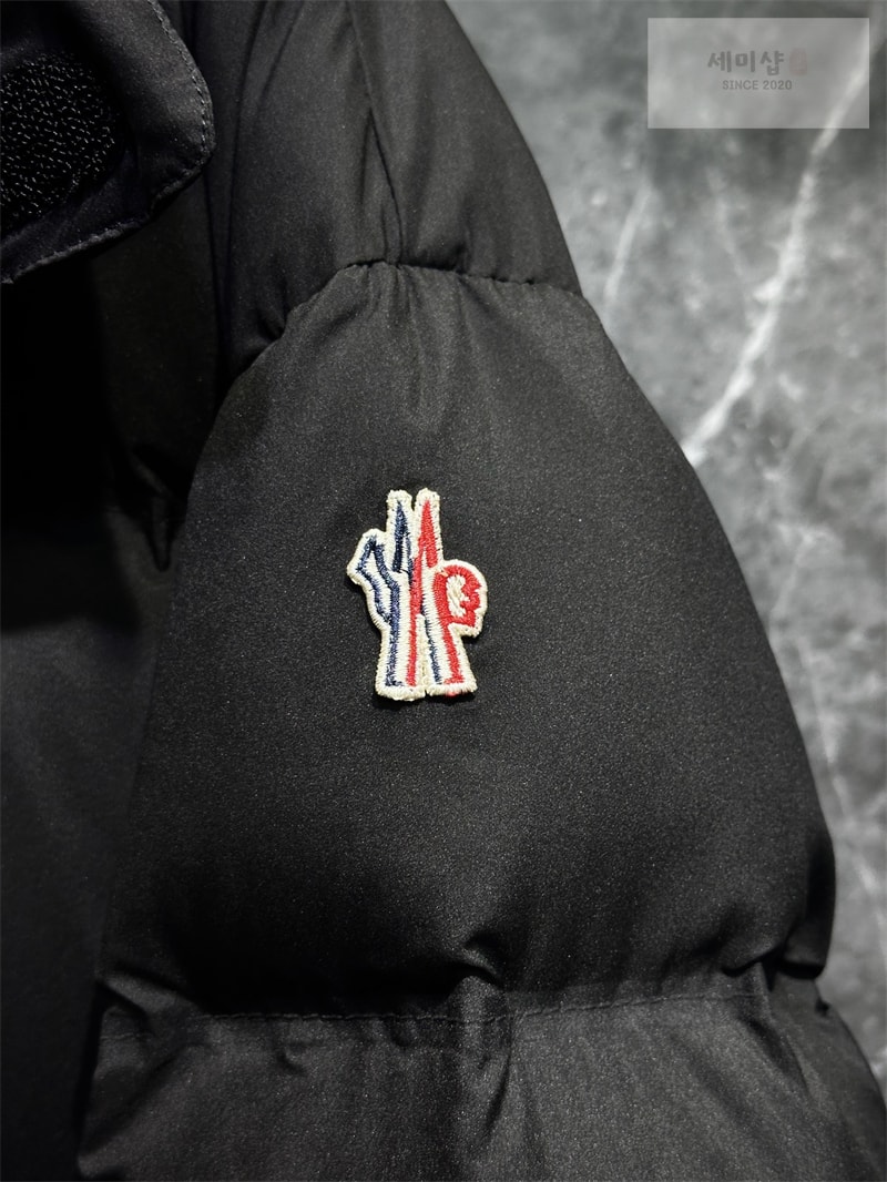 Moncler 몽클레어 그레노블 Coraia 코라이아 다운 후드 패딩 자켓 의류 11번 이미지