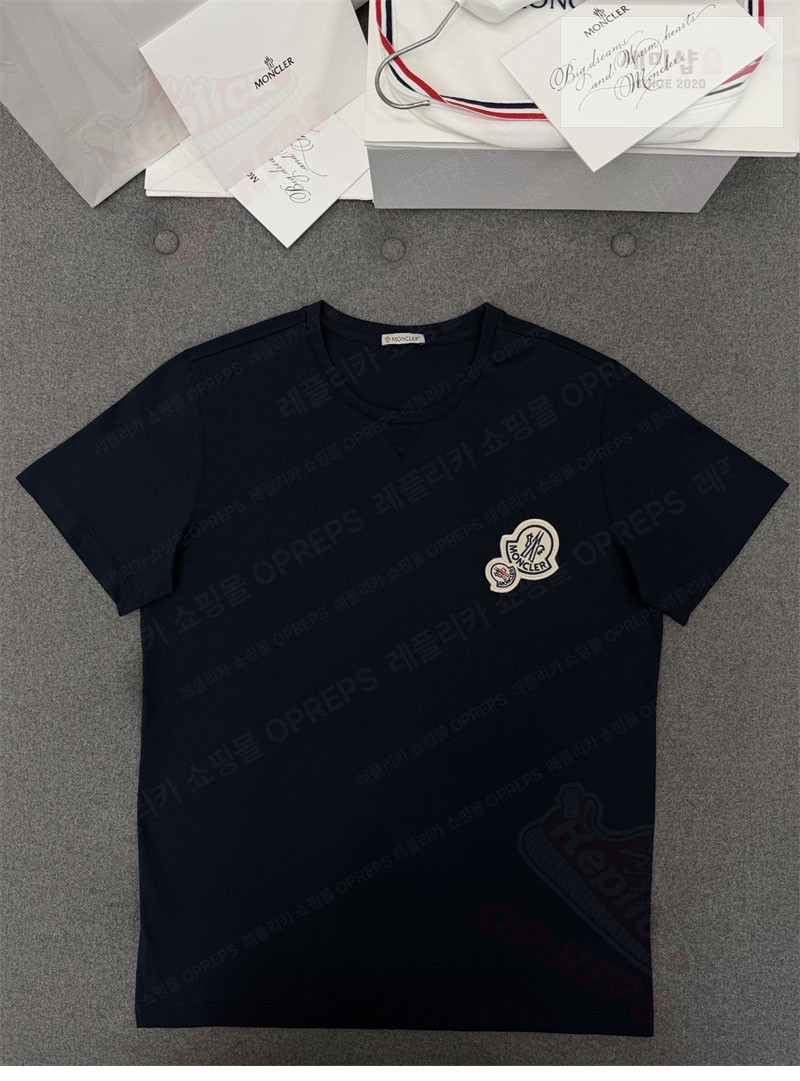 Moncler 몽클레어 더블 로고 패치 티셔츠 블랙 의류 6번 이미지