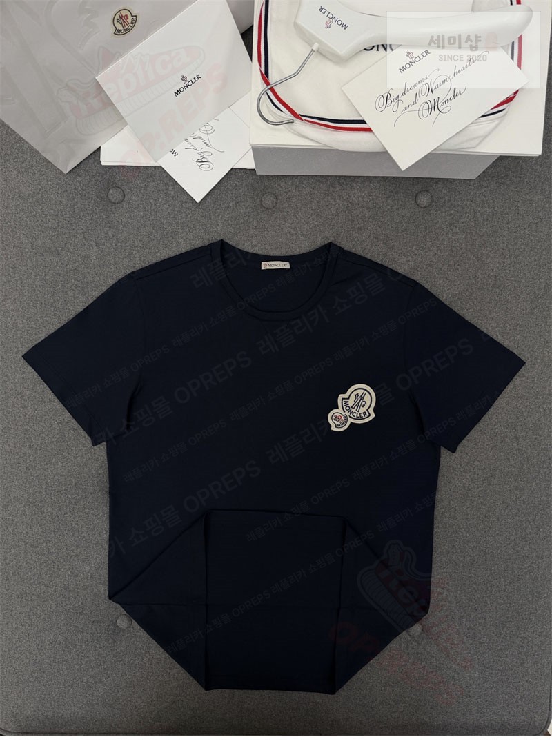 Moncler 몽클레어 더블 로고 패치 티셔츠 블랙 의류 9번 이미지