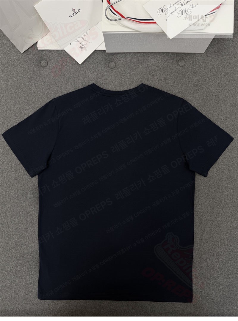 Moncler 몽클레어 더블 로고 패치 티셔츠 블랙 의류 11번 이미지