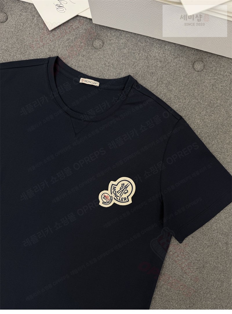 Moncler 몽클레어 더블 로고 패치 티셔츠 블랙 의류 15번 이미지