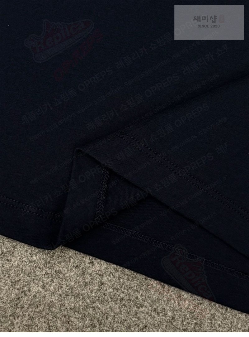 Moncler 몽클레어 더블 로고 패치 티셔츠 블랙 의류 21번 이미지