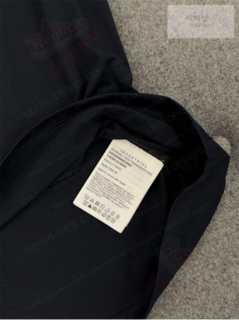 Moncler 몽클레어 더블 로고 패치 티셔츠 블랙 의류 22번 이미지