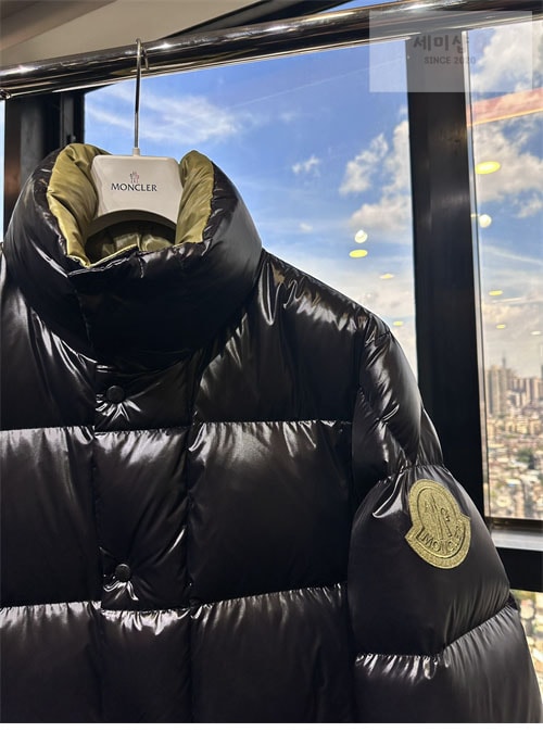 Moncler 몽클레어 데보스 Dervox 다운 패딩 자켓 의류 4번 이미지