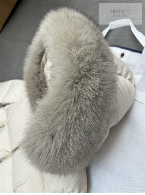 Moncler 몽클레어 라이체퍼 Laichefur 숏 다운 패딩 자켓 의류 13번 이미지