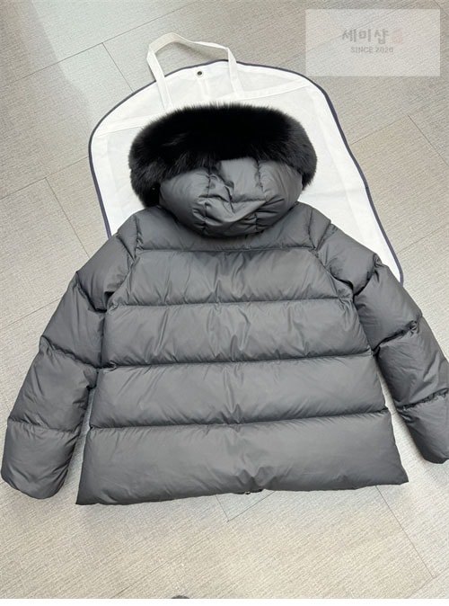 Moncler 몽클레어 라이체퍼 Laichefur 숏 다운 패딩 자켓 의류 26번 이미지