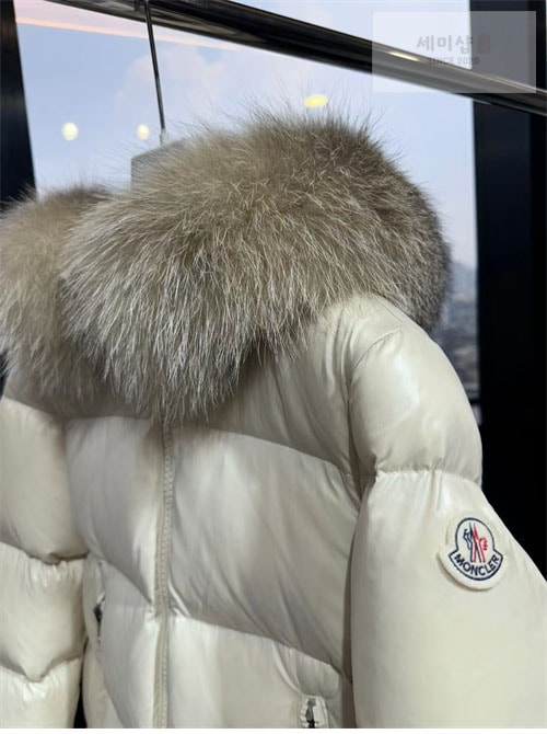 Moncler 몽클레어 라이체 Laiche 여성 숏 패딩 의류 3번 이미지