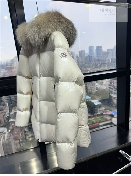 Moncler 몽클레어 라이체 Laiche 여성 숏 패딩 의류 5번 이미지