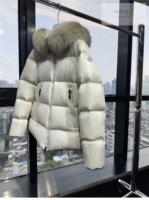 Moncler 몽클레어 라이체 Laiche 여성 숏 패딩 의류 10번 이미지