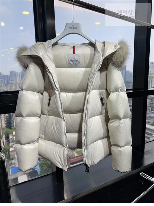 Moncler 몽클레어 라이체 Laiche 여성 숏 패딩 의류 6번 이미지