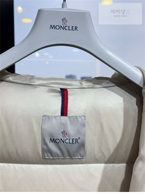 Moncler 몽클레어 라이체 Laiche 여성 숏 패딩 의류 9번 이미지