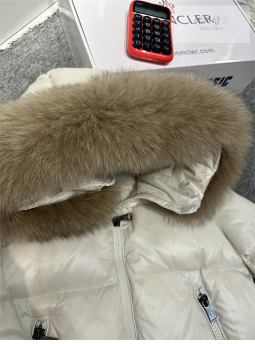 Moncler 몽클레어 라이체 Laiche 여성 숏 패딩 의류 16번 이미지