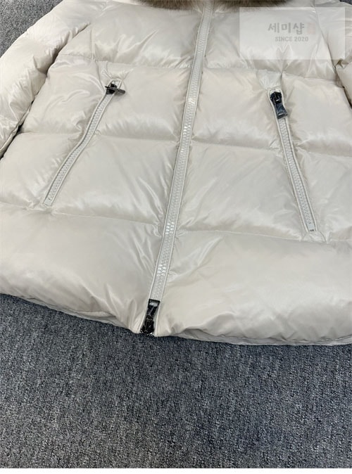 Moncler 몽클레어 라이체 Laiche 여성 숏 패딩 의류 18번 이미지