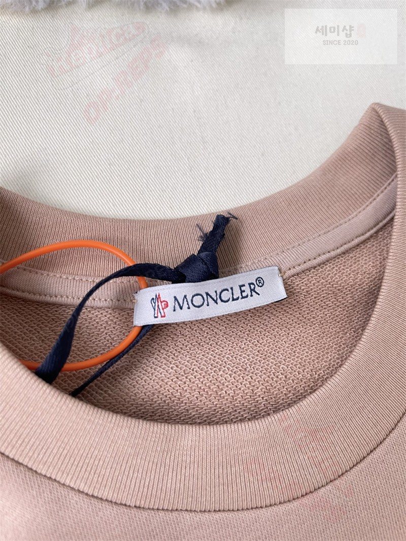 Moncler 몽클레어 레더 트리밍 코튼 티셔츠 블랙 의류 21번 이미지