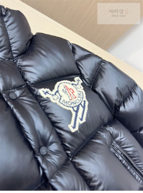 Moncler 몽클레어 레스테 Leste 숏 다운 패딩 자켓 의류 11번 이미지