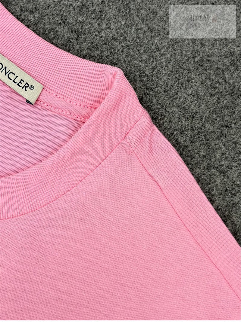 Moncler 몽클레어 레터링 로고 패치 반팔 티셔츠 핑크 의류 16번 이미지