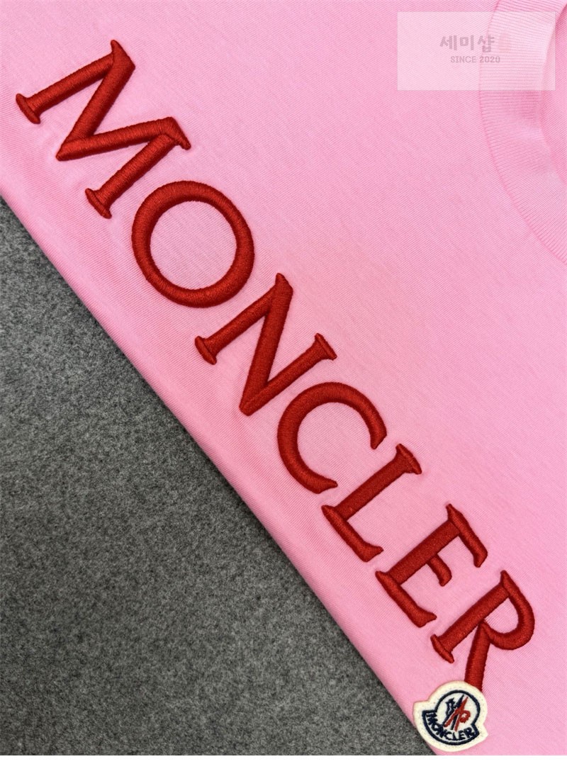 Moncler 몽클레어 레터링 로고 패치 반팔 티셔츠 핑크 의류 24번 이미지
