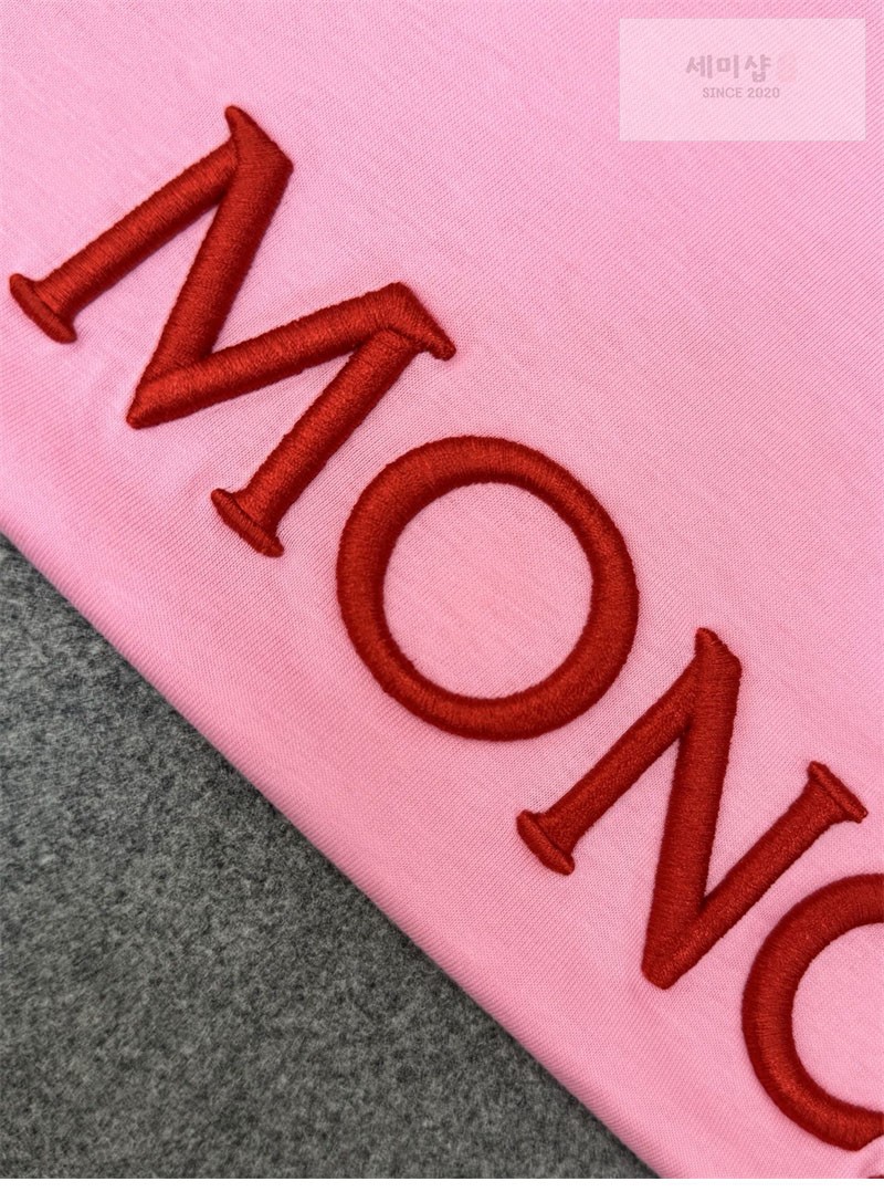 Moncler 몽클레어 레터링 로고 패치 반팔 티셔츠 핑크 의류 25번 이미지
