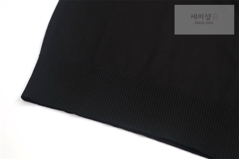Moncler 몽클레어 로고 와펜 캐주얼 니트 스웨터 네이비 의류 14번 이미지