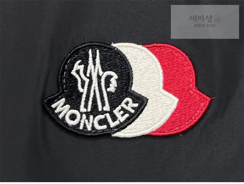 Moncler 몽클레어 로고 패치 스윔 팬츠 네이비 의류 11번 이미지