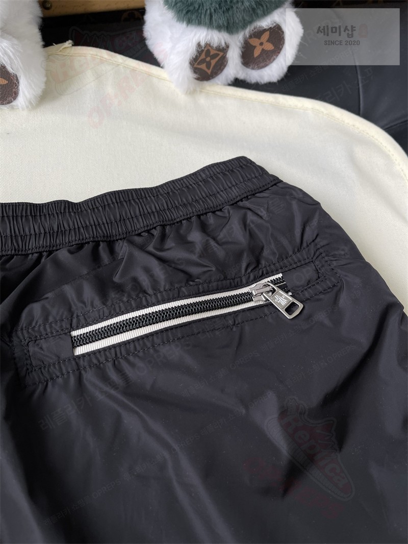 Moncler 몽클레어 로고 패치 스윔 팬츠 의류 21번 이미지