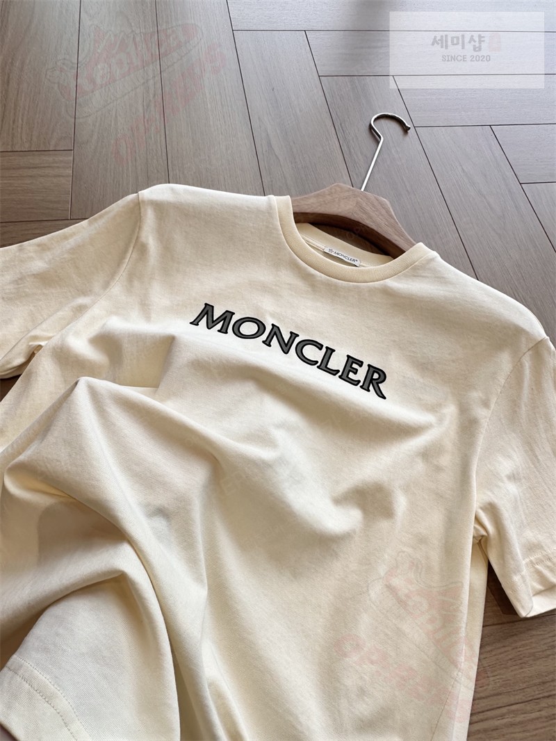 Moncler 몽클레어 로고 패치 코튼 티셔츠 의류 41번 이미지