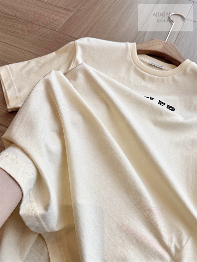 Moncler 몽클레어 로고 패치 코튼 티셔츠 의류 46번 이미지