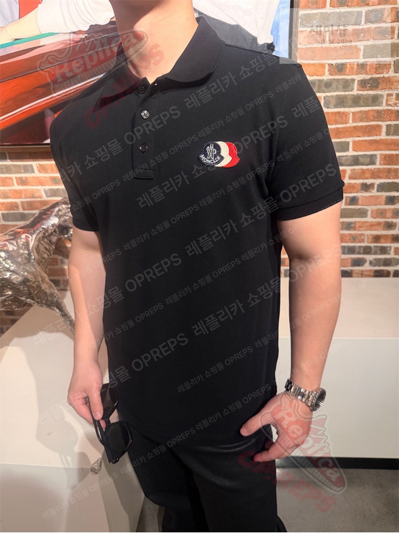 Moncler 몽클레어 로고 패치 코튼 피케 폴로 셔츠 블랙 의류 3번 이미지