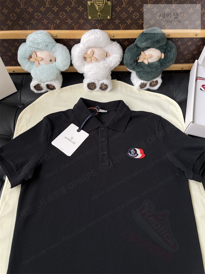 Moncler 몽클레어 로고 패치 코튼 피케 폴로 셔츠 블랙 의류 15번 이미지