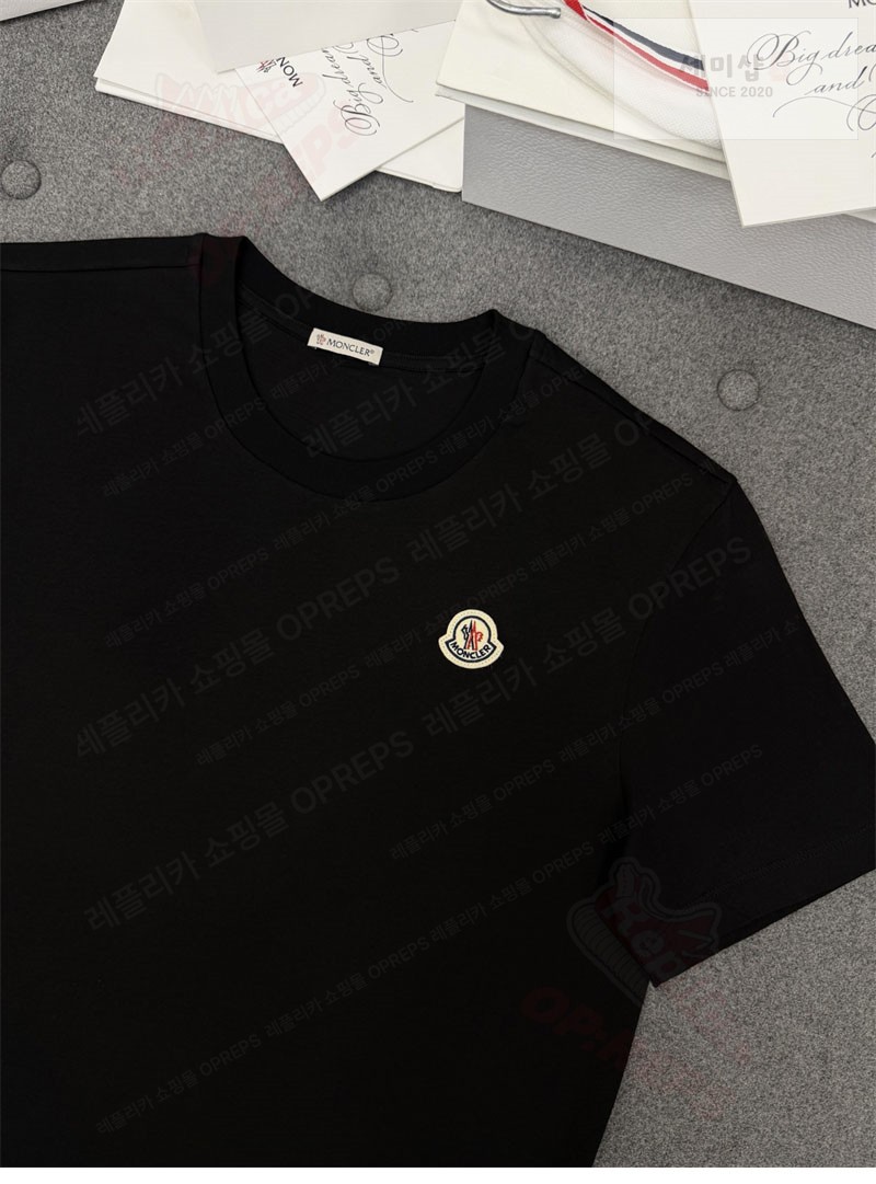 Moncler 몽클레어 로고 패치 티셔츠 블랙 의류 18번 이미지