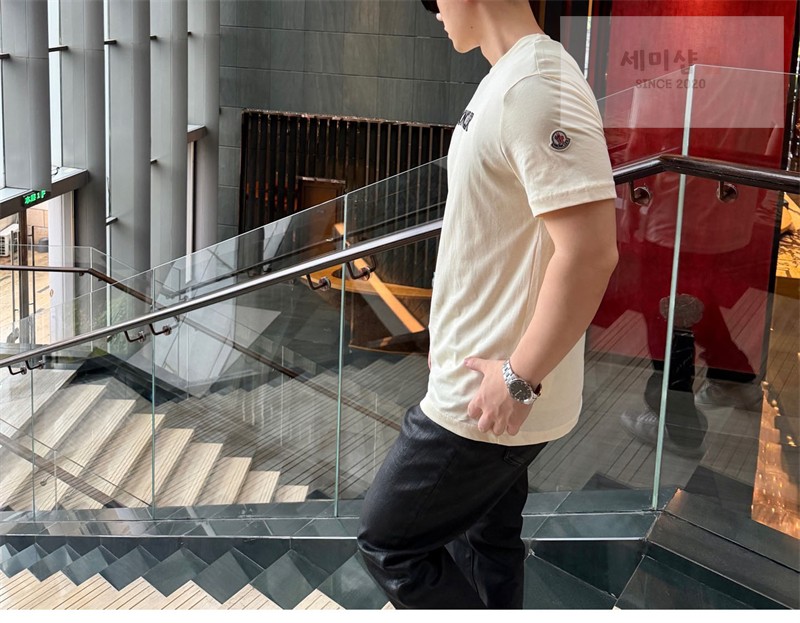 Moncler 몽클레어 로고 프린트 코튼 티셔츠 의류 25번 이미지