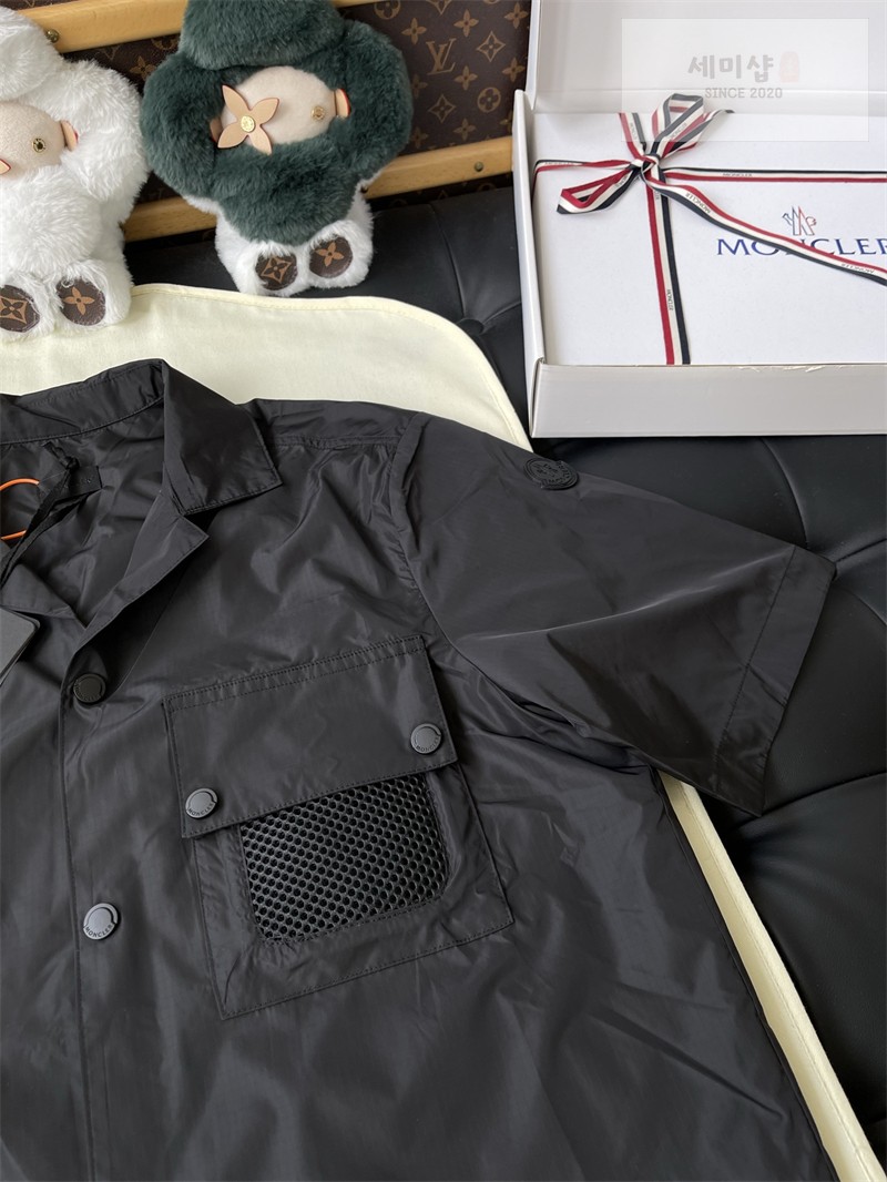 Moncler 몽클레어 립스탑 로고 셔츠 블랙 의류 24번 이미지