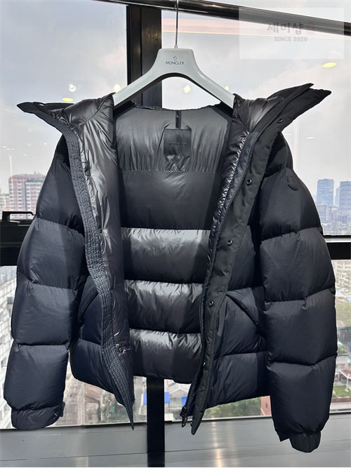 Moncler 몽클레어 마데이라 Madeira 숏 다운 패딩 자켓 2컬러 의류 8번 이미지
