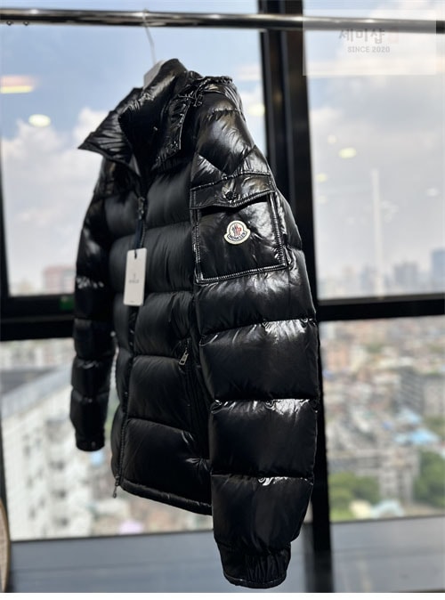 Moncler 몽클레어 마야 Maya 숏 다운 패딩 자켓 의류 4번 이미지