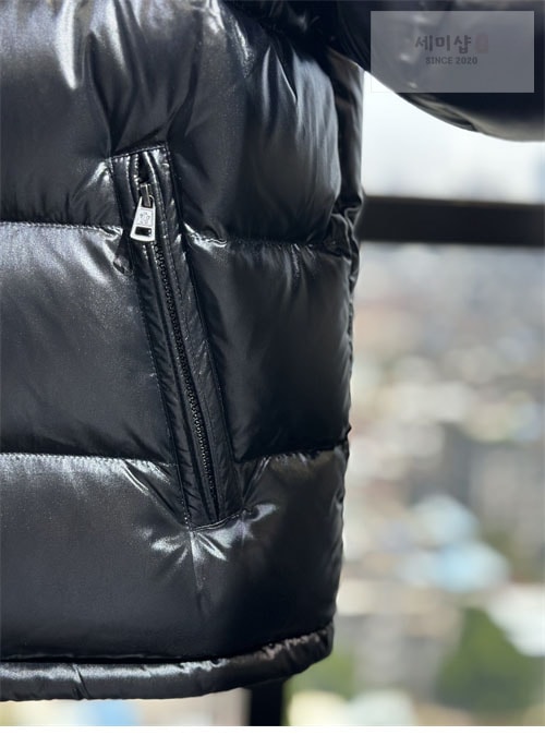 Moncler 몽클레어 마야 Maya 숏 다운 패딩 자켓 의류 8번 이미지